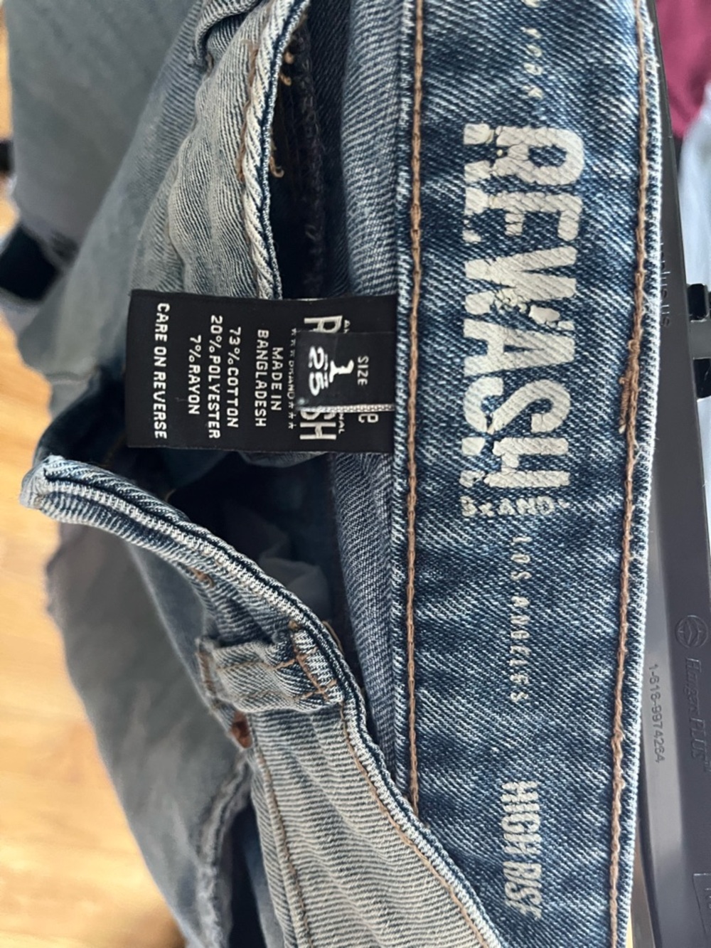 Rewash High Rise Distressed Jeans 1 / 25 - Picture 3 of 6